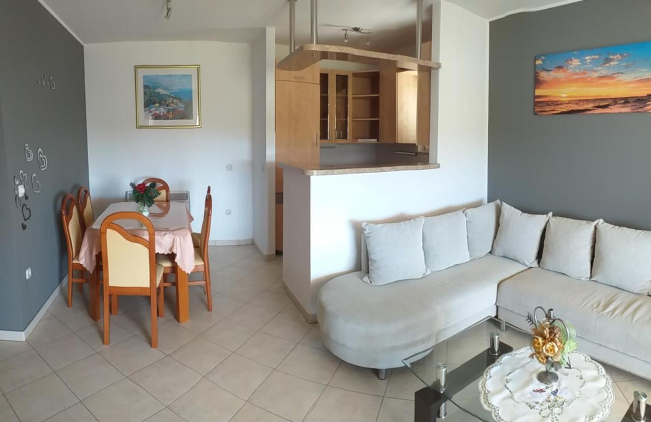 Apartment Rubin Kastela Exterior photo